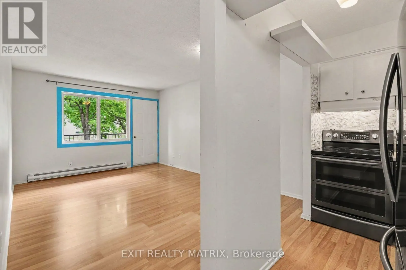 203 C - 2044 ARROWSMITH DRIVE