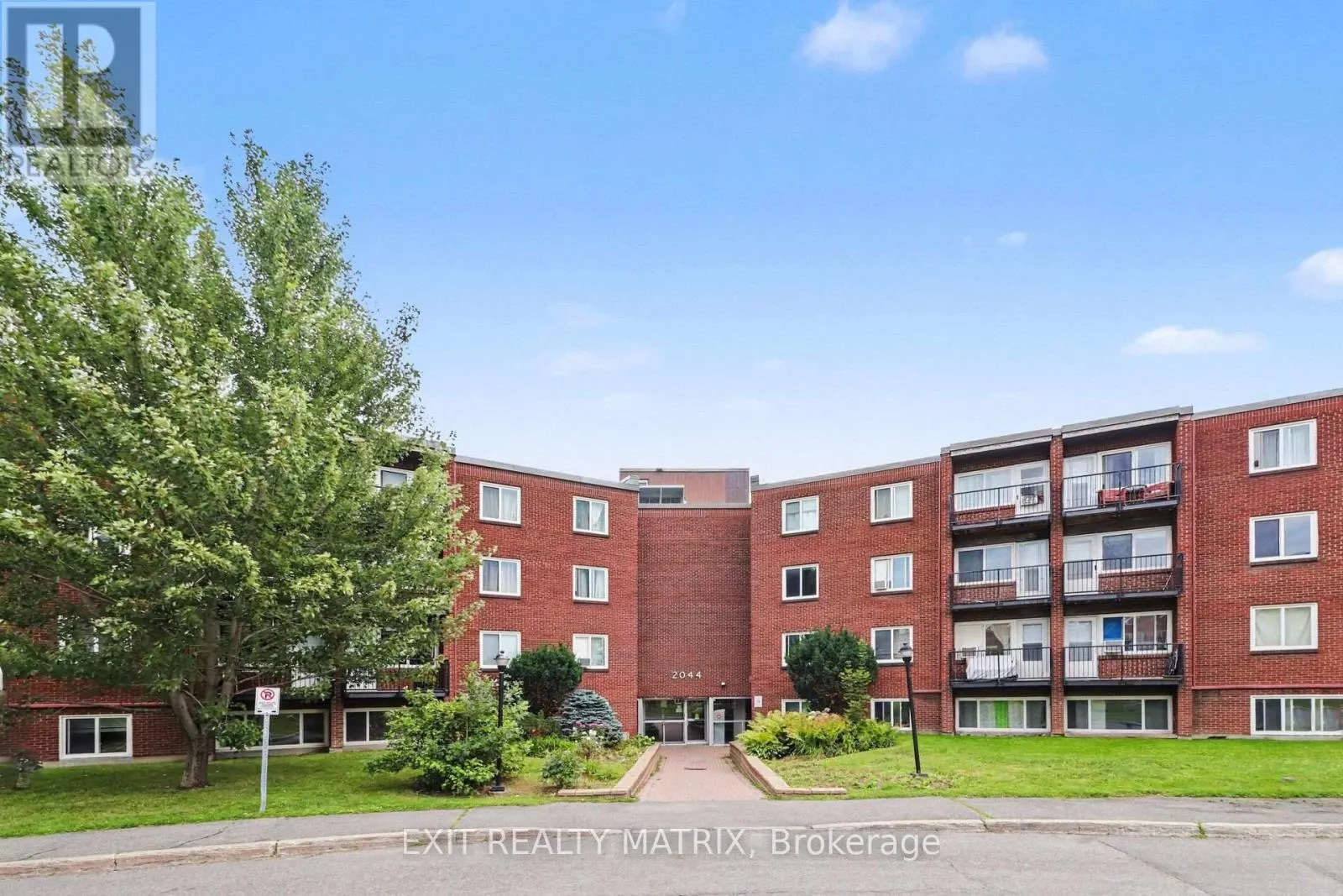 203 C - 2044 ARROWSMITH DRIVE