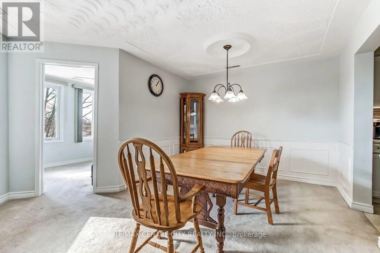 11 - 125 ELM STREET #11