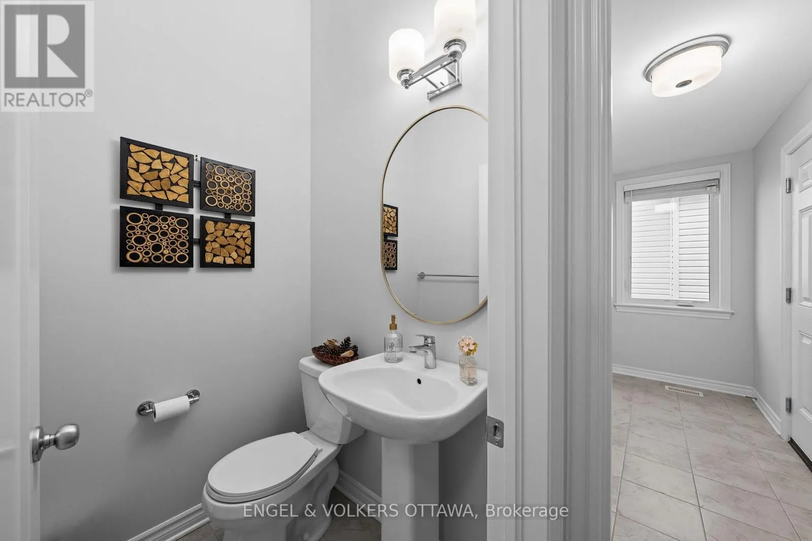 633 MOONFLOWER CRESCENT