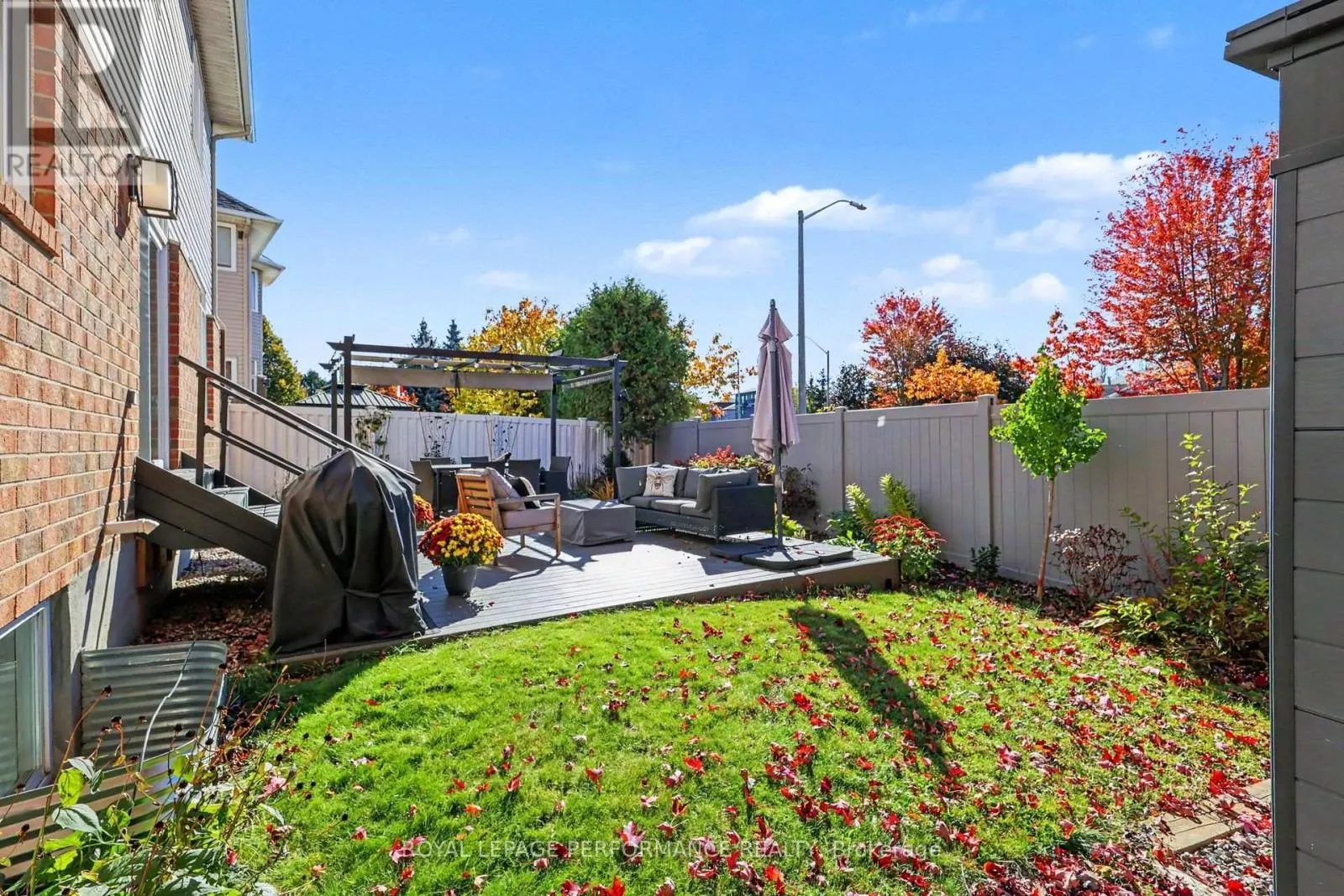 1033 RED SPRUCE STREET