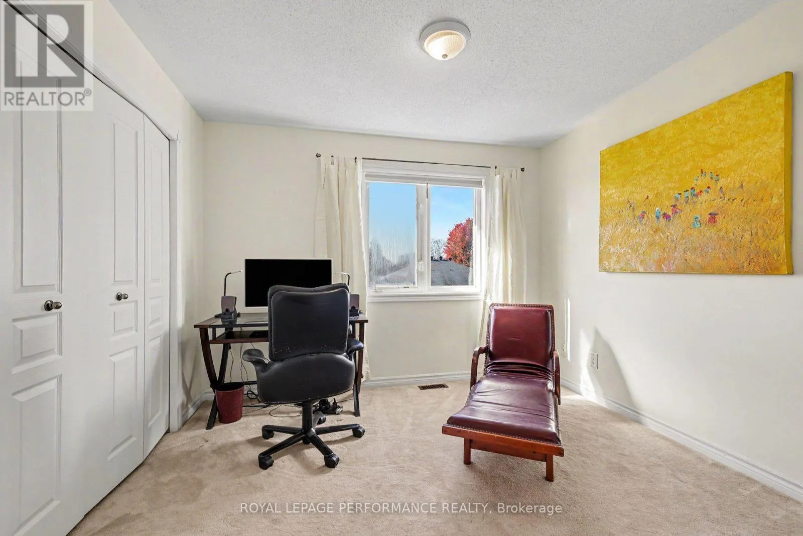 1033 RED SPRUCE STREET