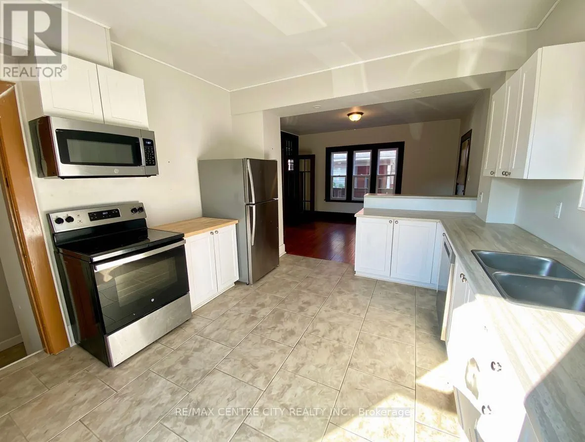 LOWER - 183 WILLIAM STREET #LOWER