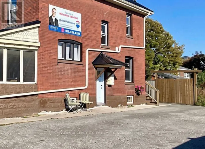 LOWER - 183 WILLIAM STREET #LOWER