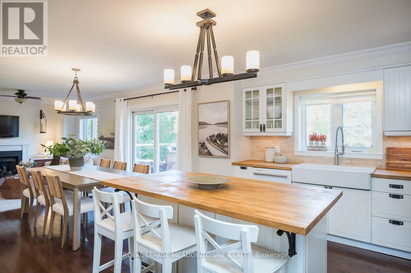 3 VALLEY RIDGE LANE