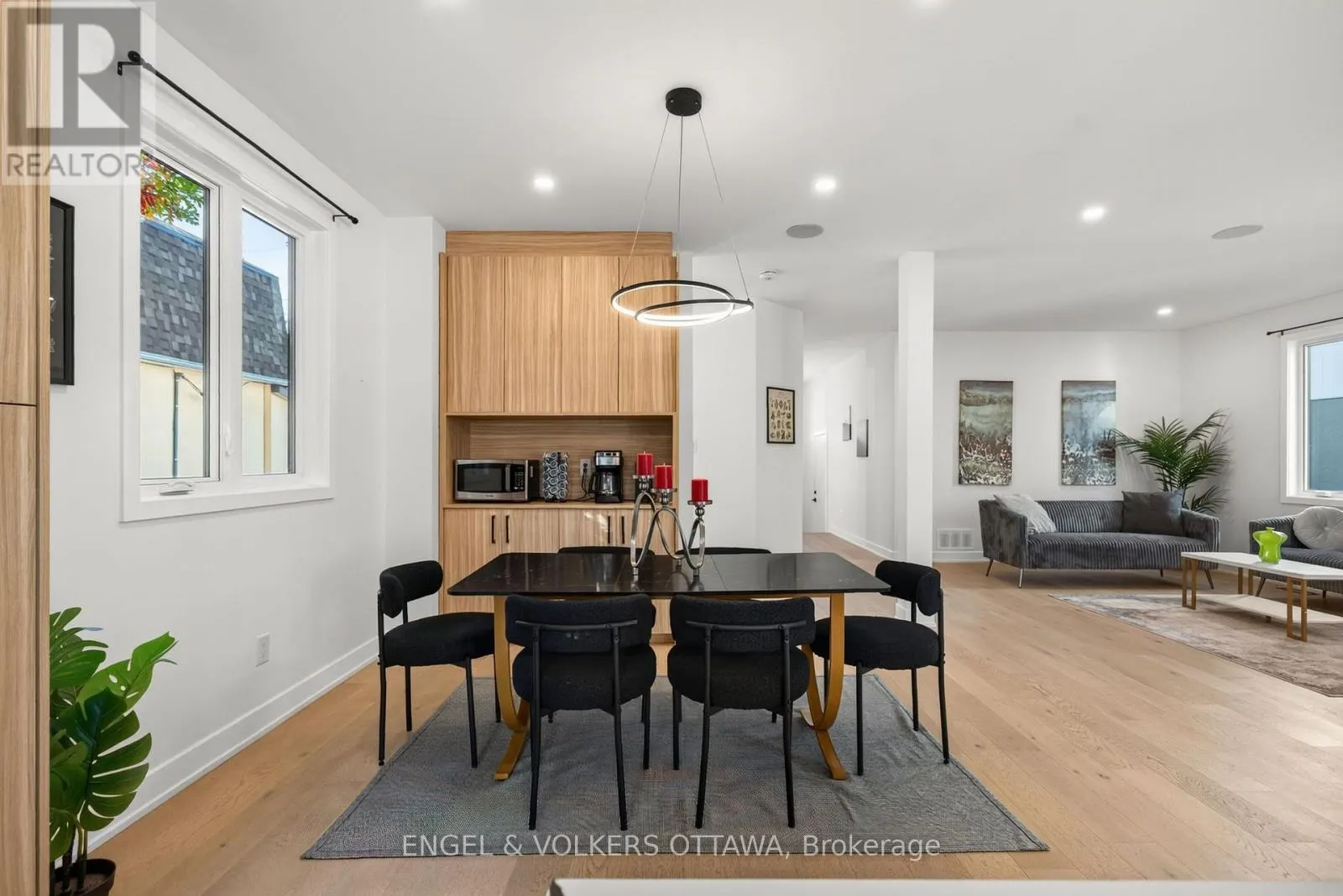 278 SPENCER STREET