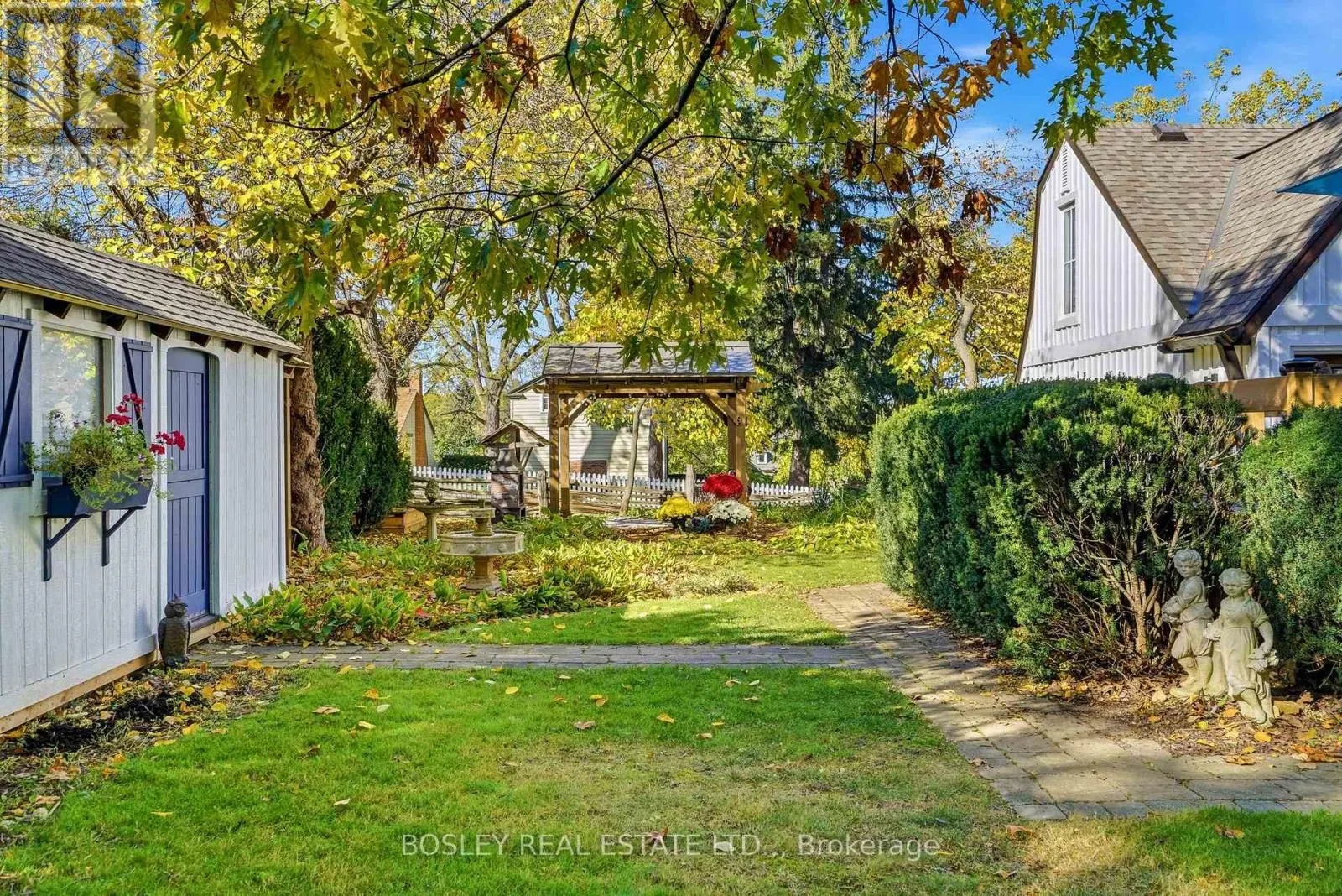 25 QUEENSTON STREET