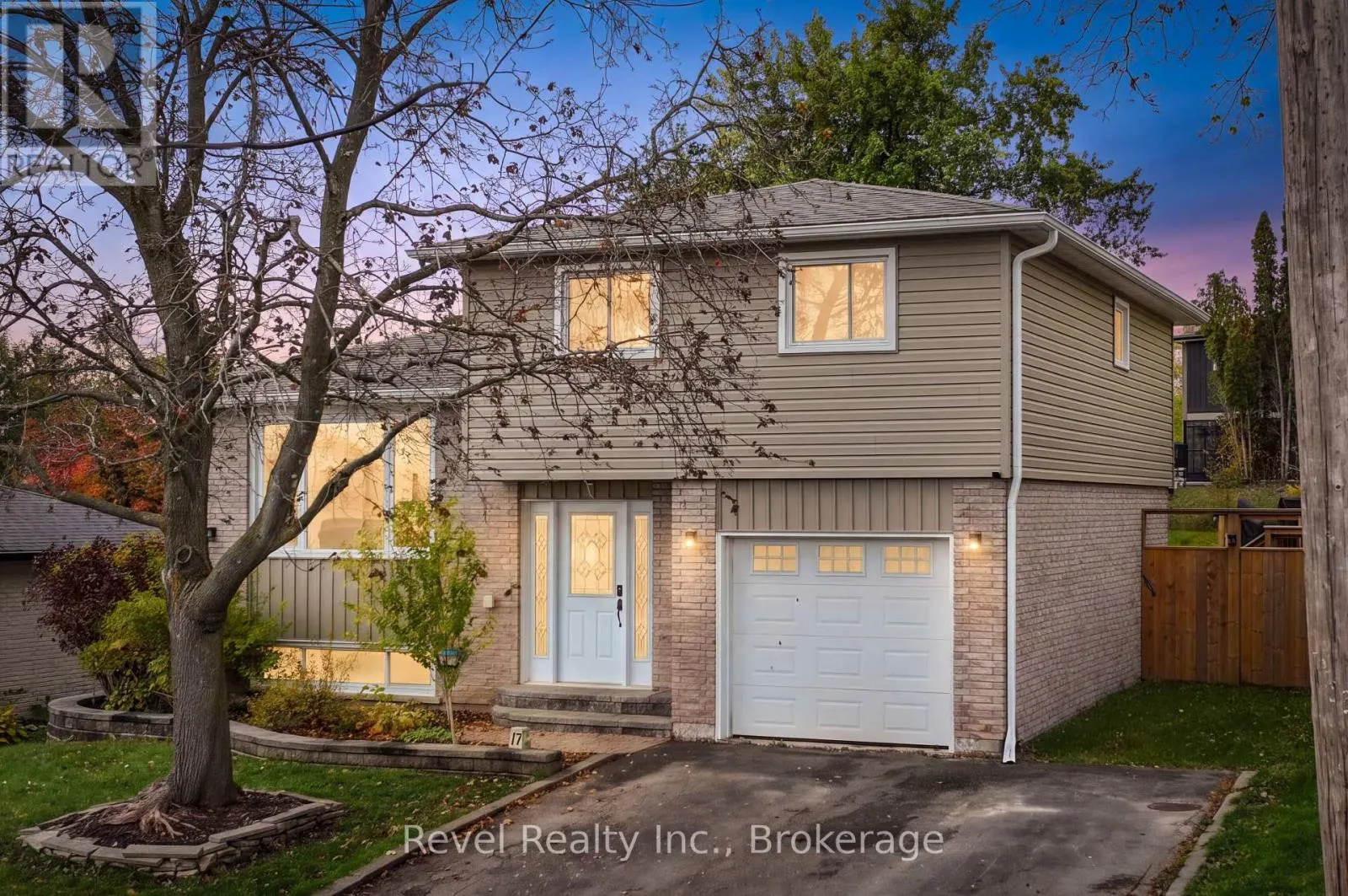17 MOHAWK DRIVE