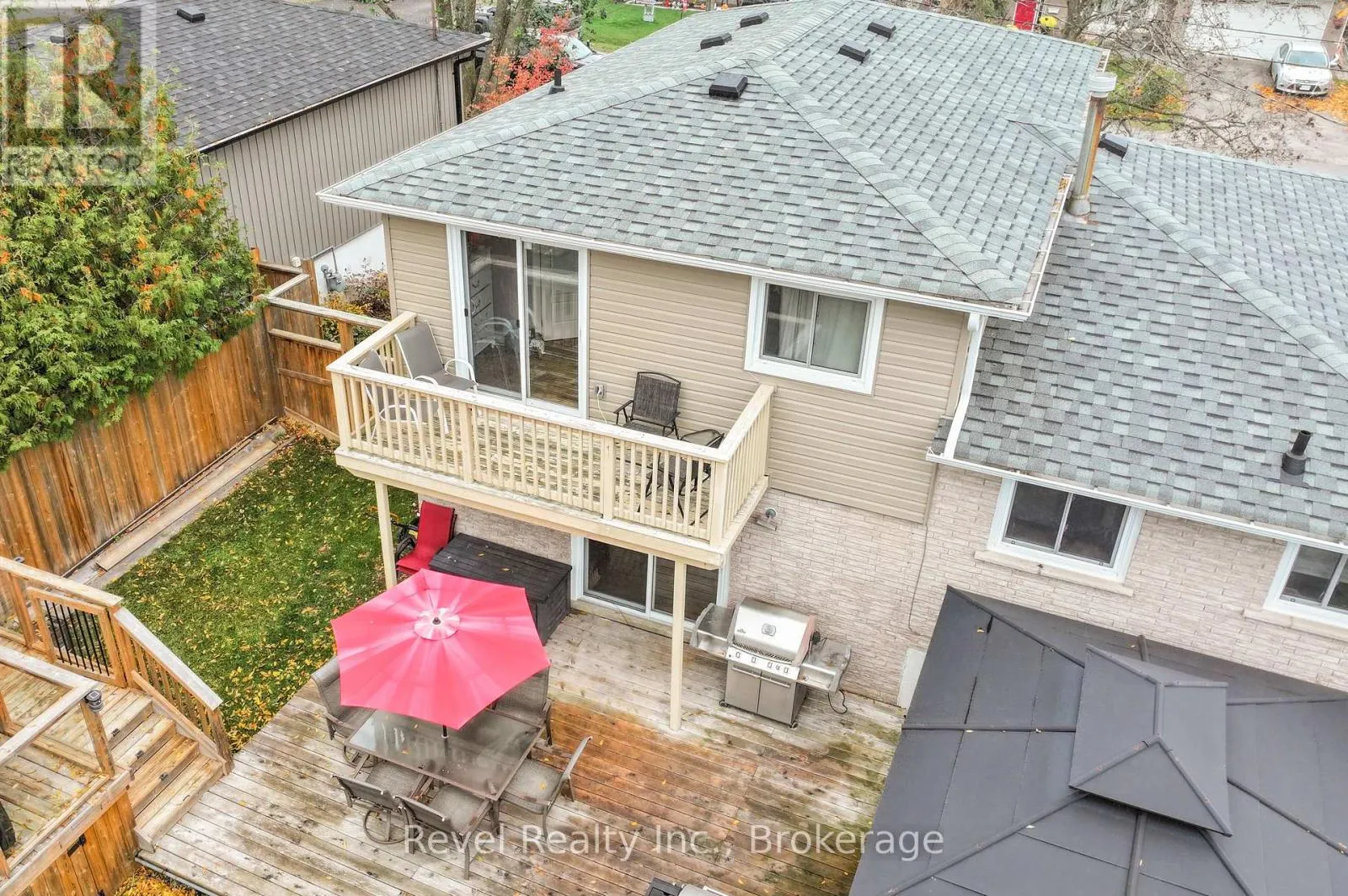 17 MOHAWK DRIVE