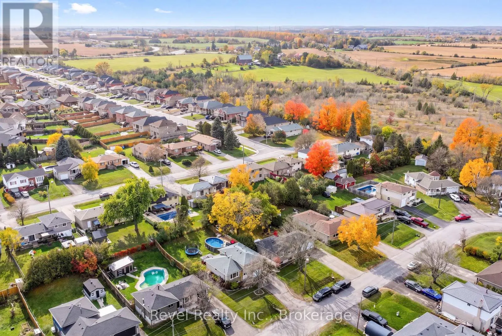 17 MOHAWK DRIVE