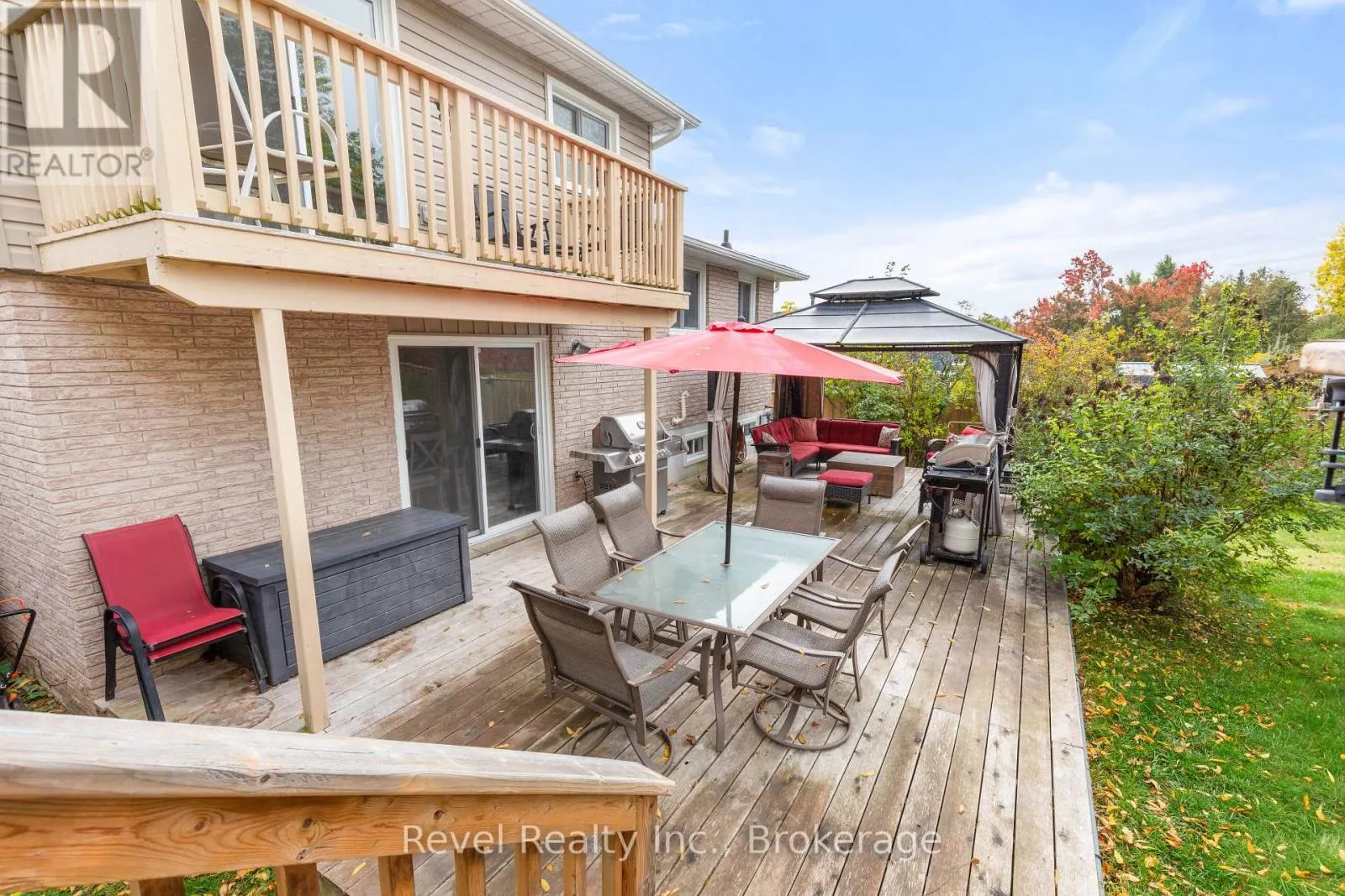 17 MOHAWK DRIVE