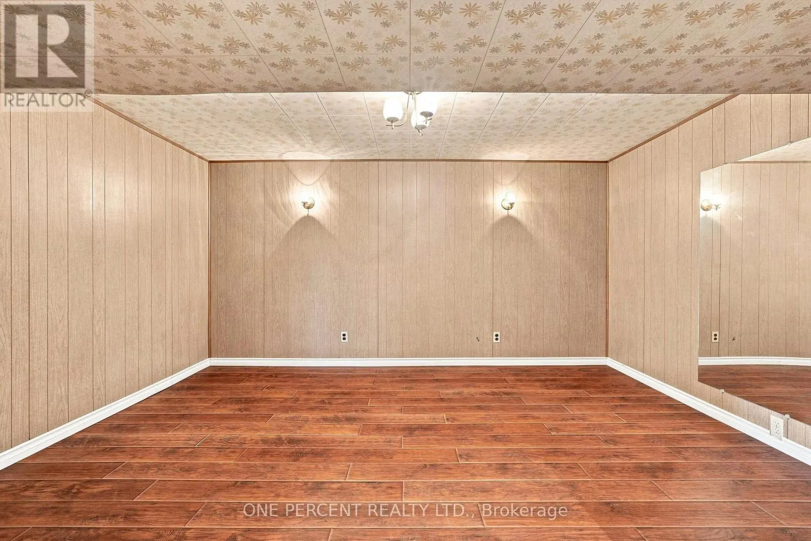 241 EAST 44TH STREET