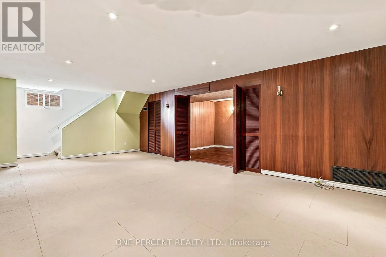 241 EAST 44TH STREET