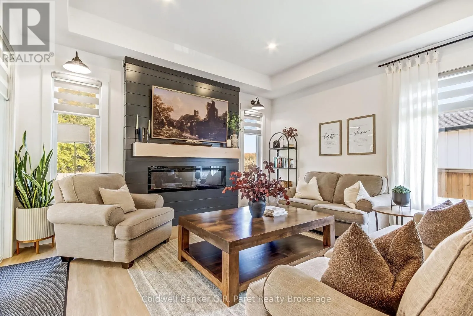 11 MACNEIL COURT