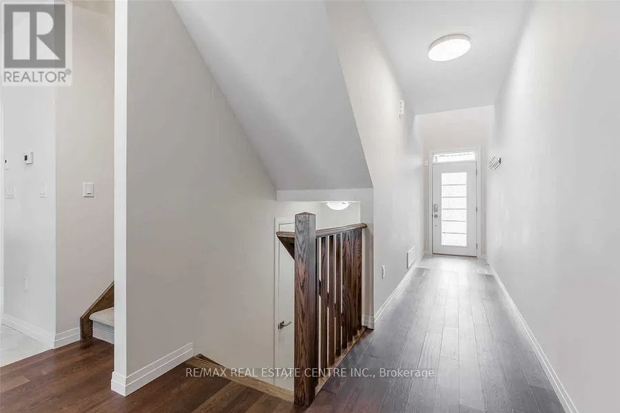 101 GREENWICH AVENUE