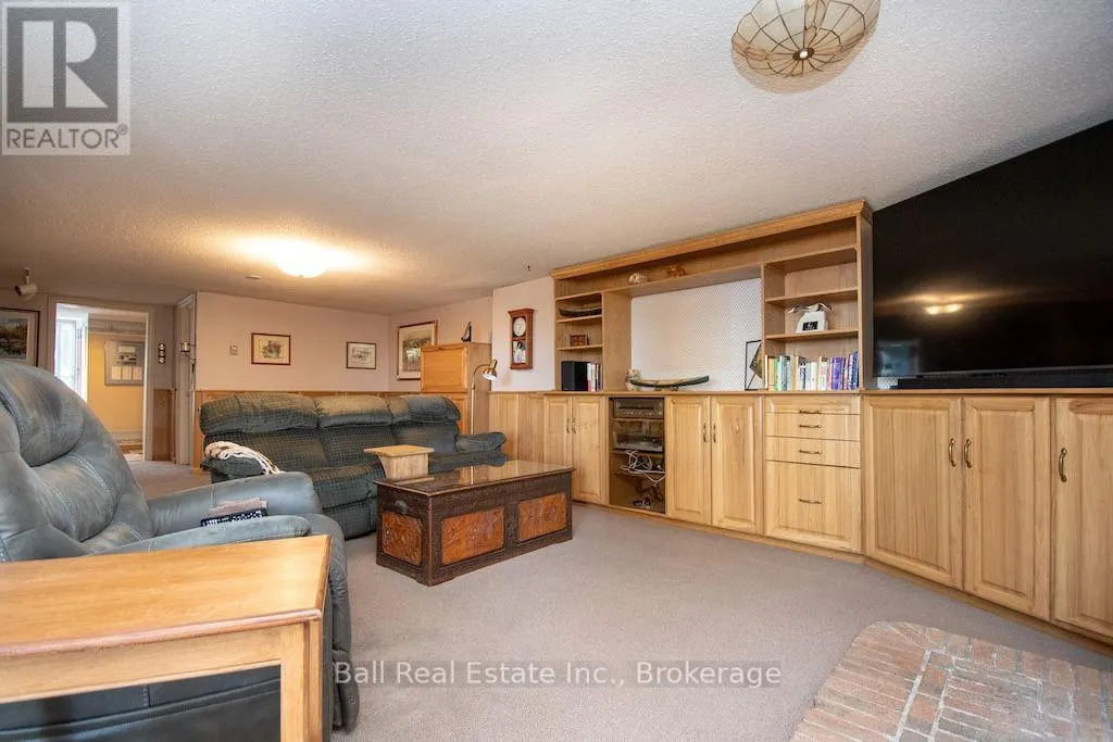 758 DUFFUS DRIVE