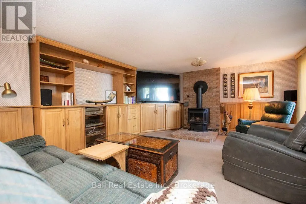 758 DUFFUS DRIVE