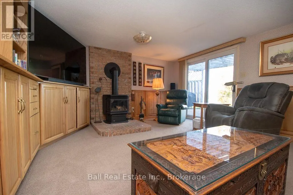 758 DUFFUS DRIVE