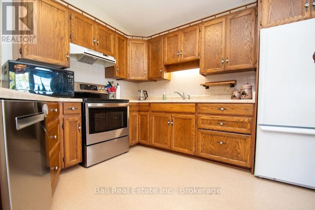 758 DUFFUS DRIVE