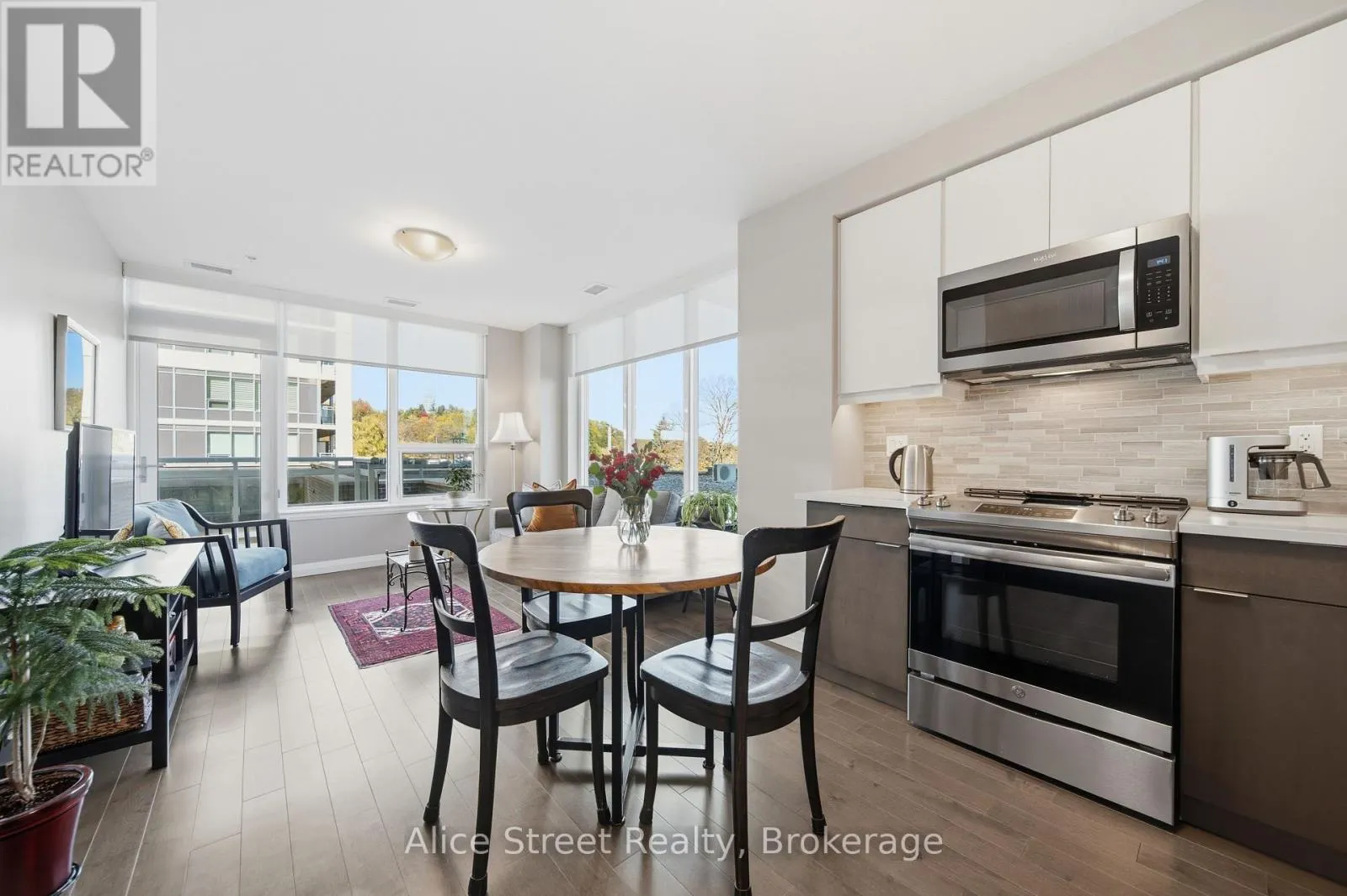 414 - 63 ARTHUR STREET S #414