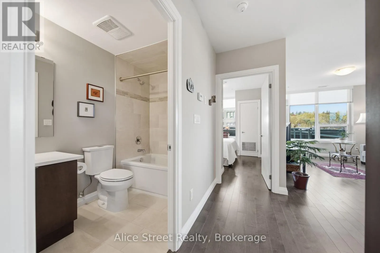 414 - 63 ARTHUR STREET S #414