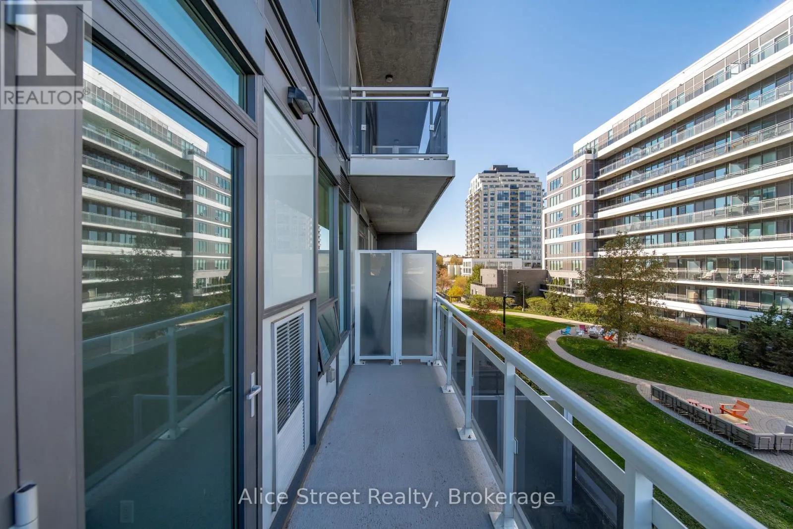 414 - 63 ARTHUR STREET S #414