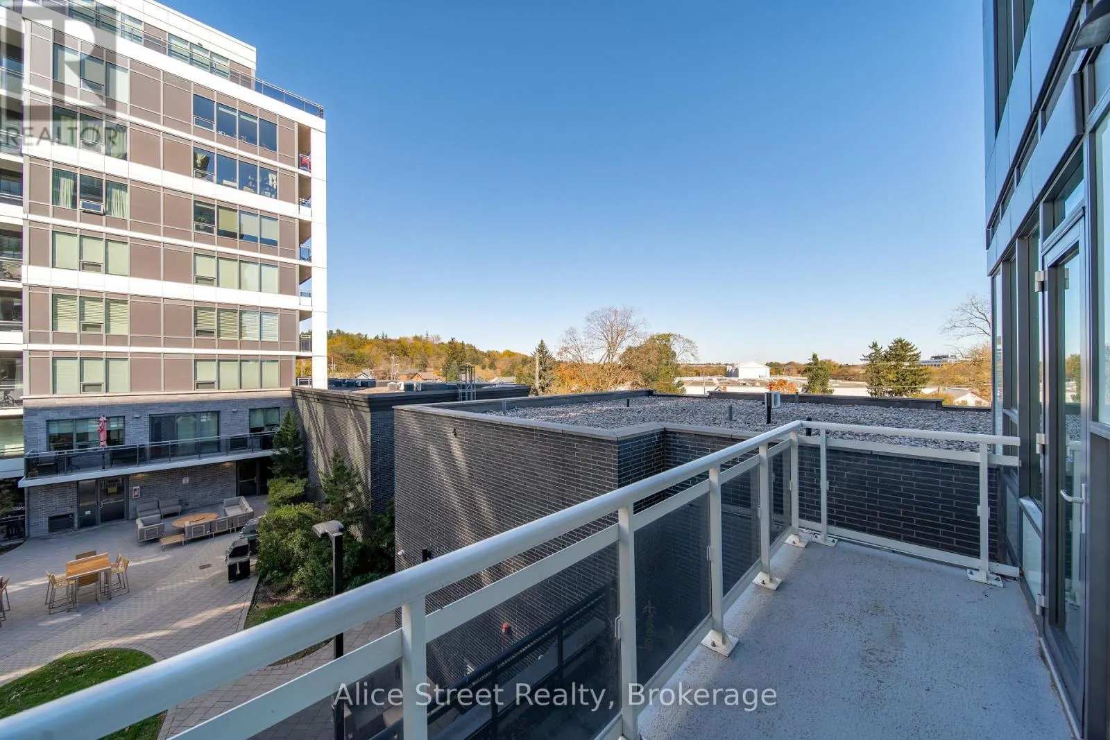 414 - 63 ARTHUR STREET S #414
