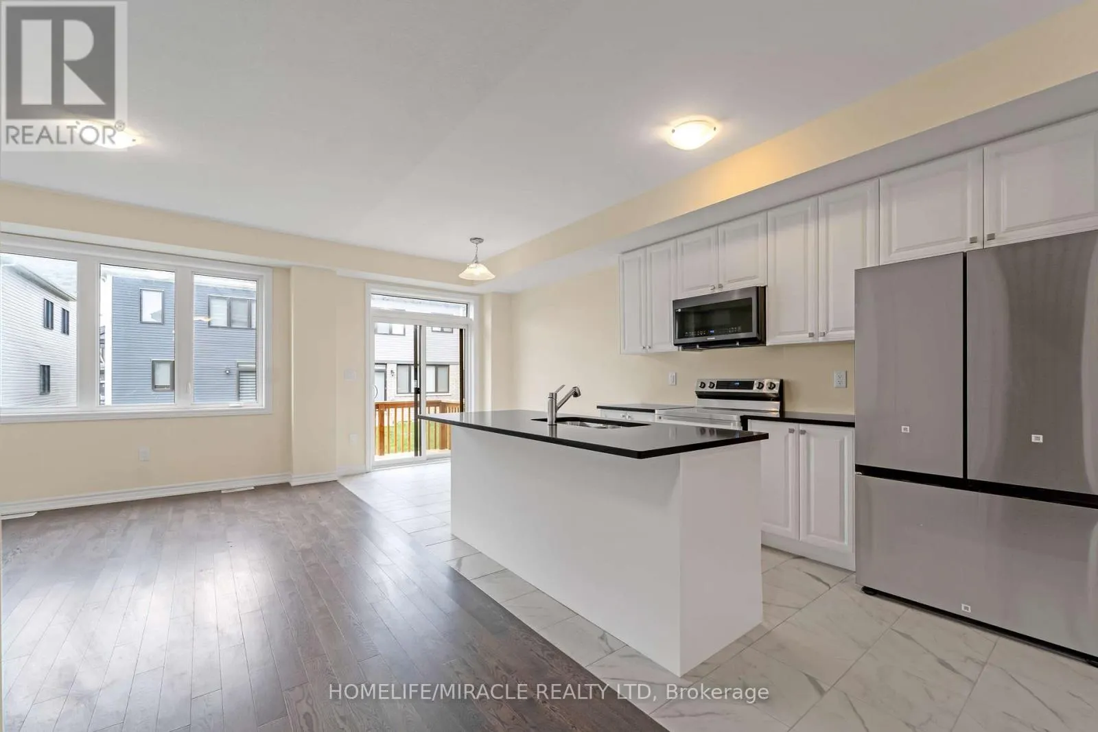 41 SUGAR MAY AVENUE