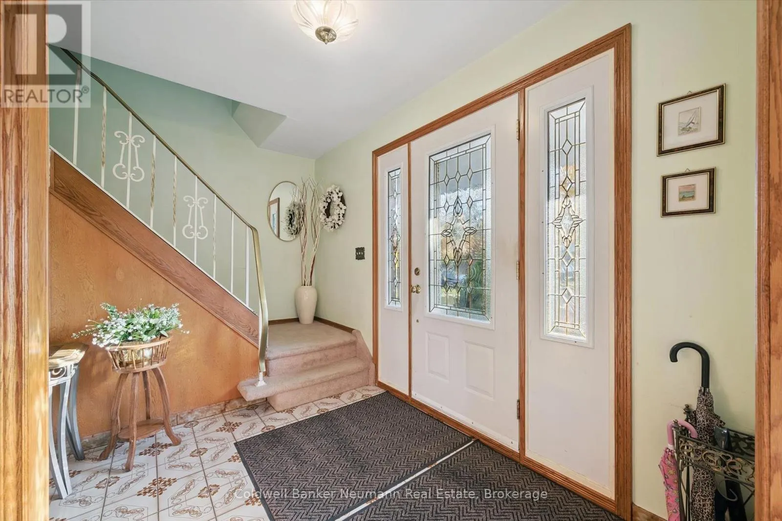 48 WESTMINSTER AVENUE