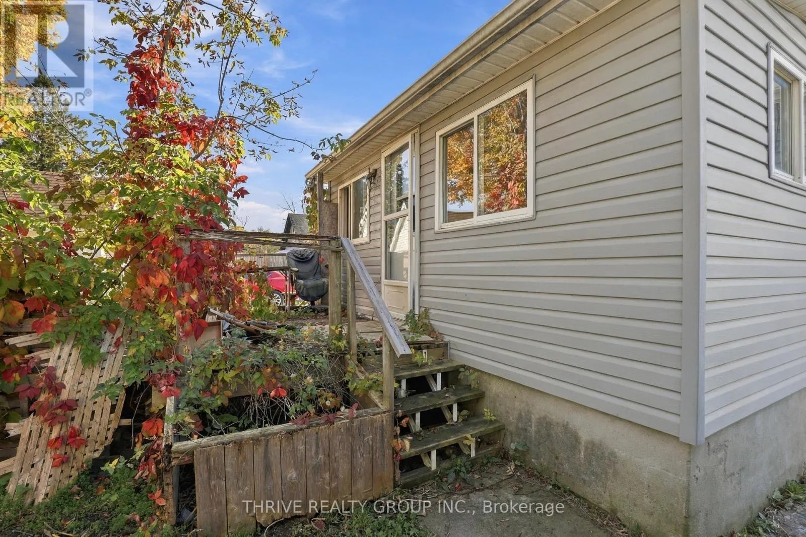 342 THOMPSON ROAD