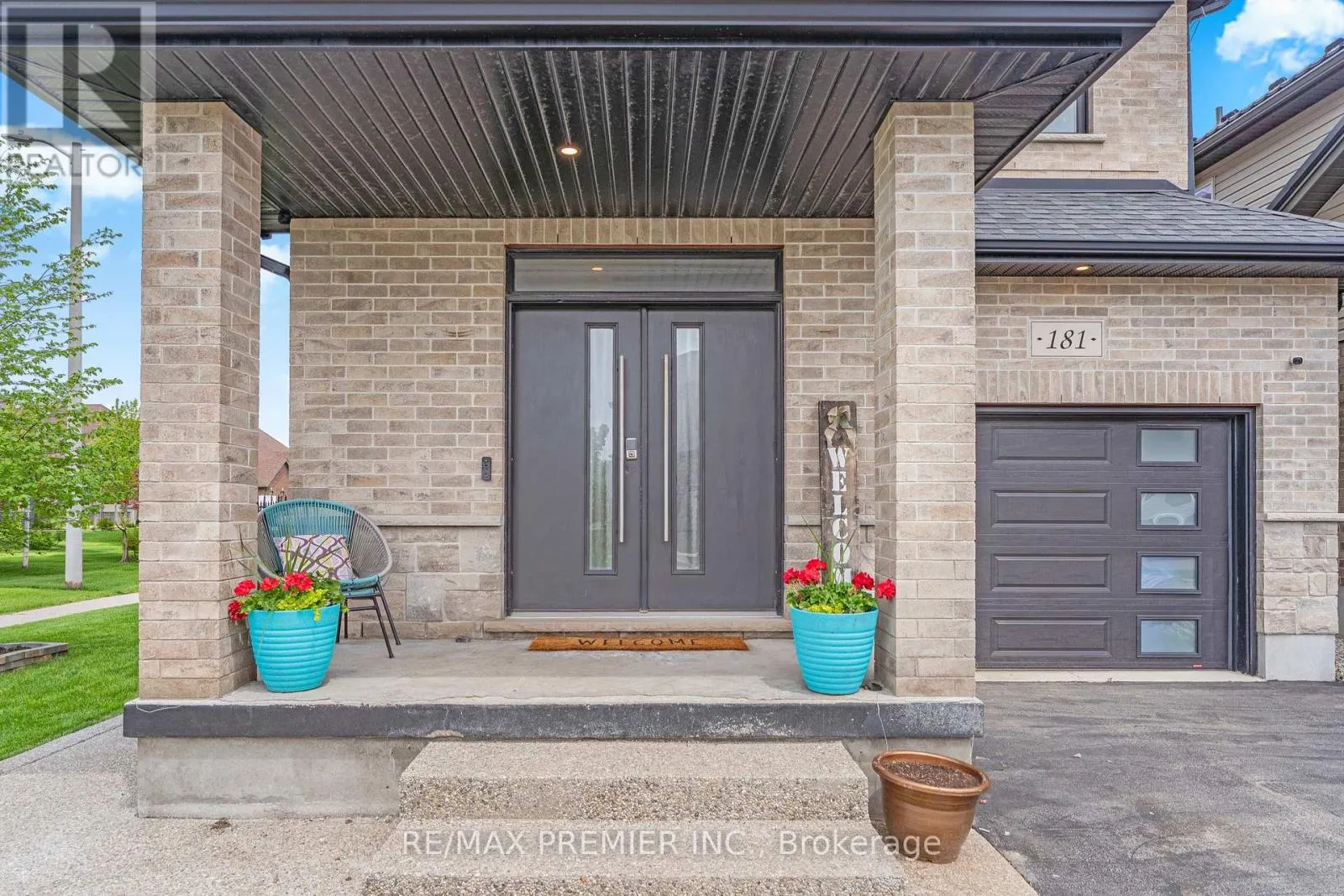 181 DALLAN DRIVE