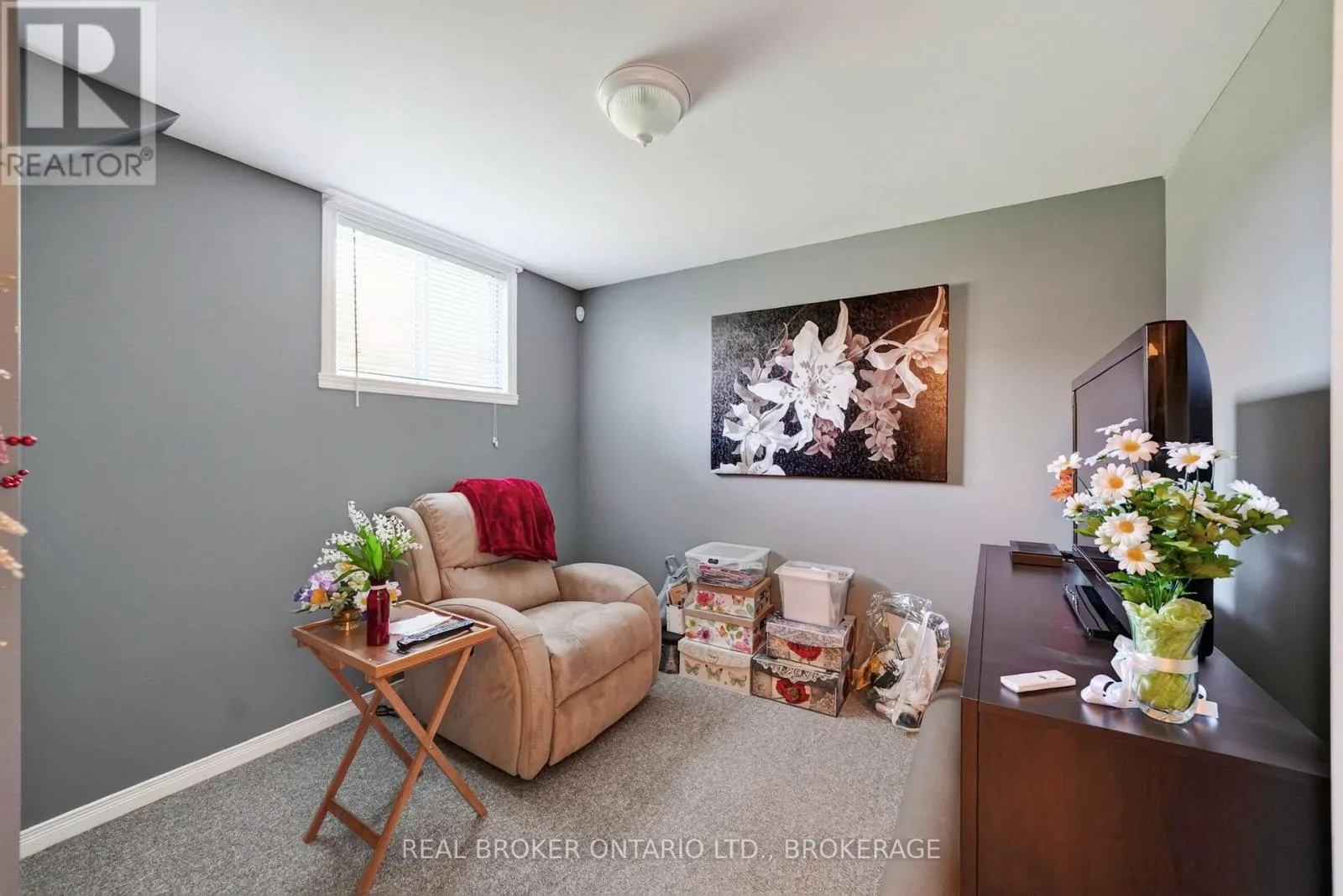 133 BRYDEN AVENUE