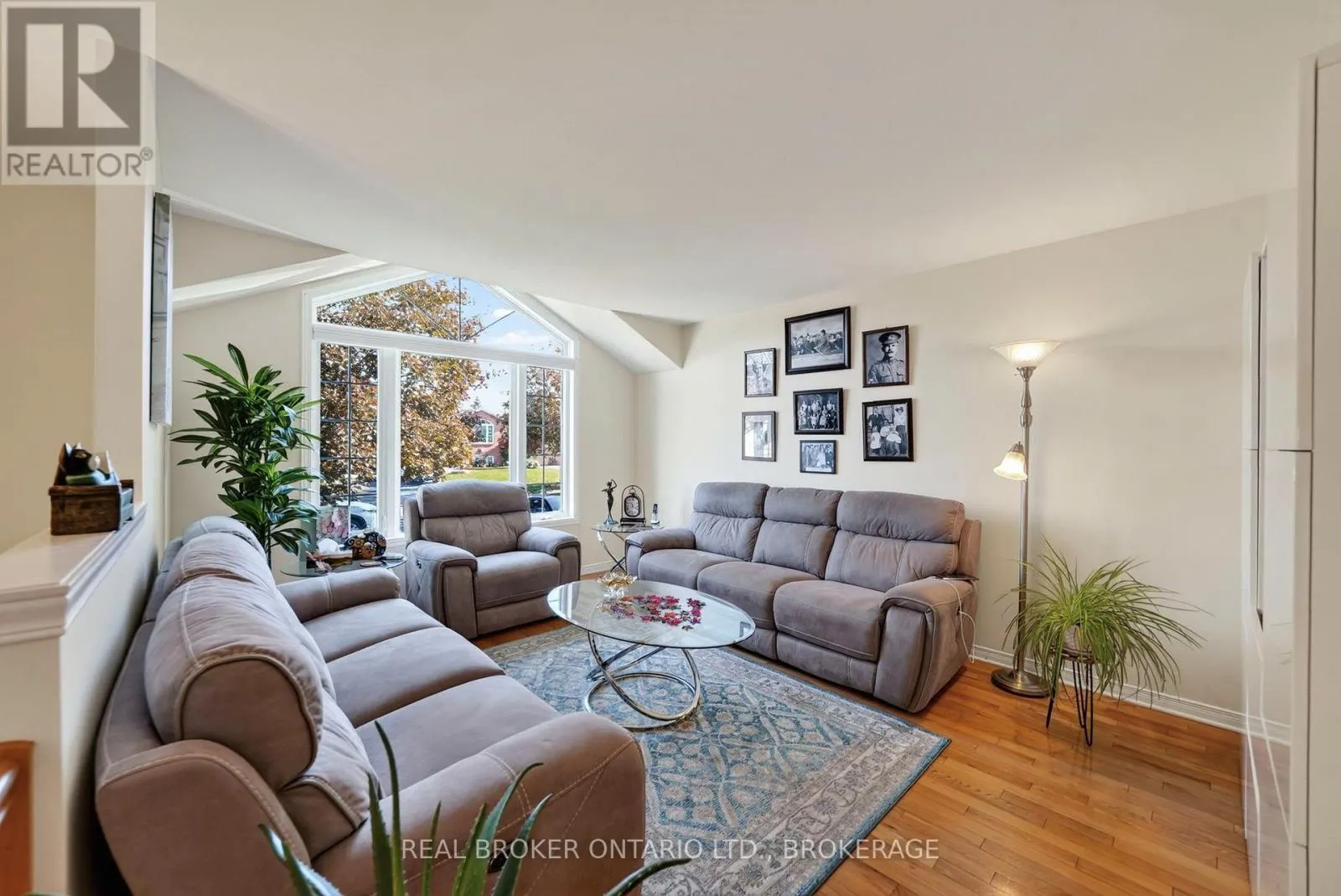 133 BRYDEN AVENUE