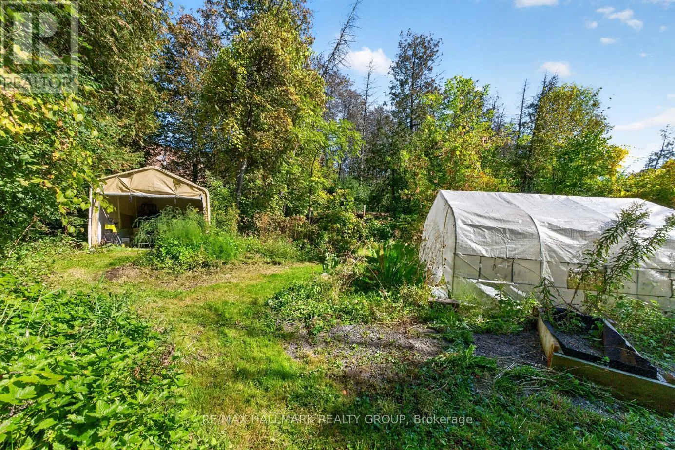 7524 FLEWELLYN ROAD