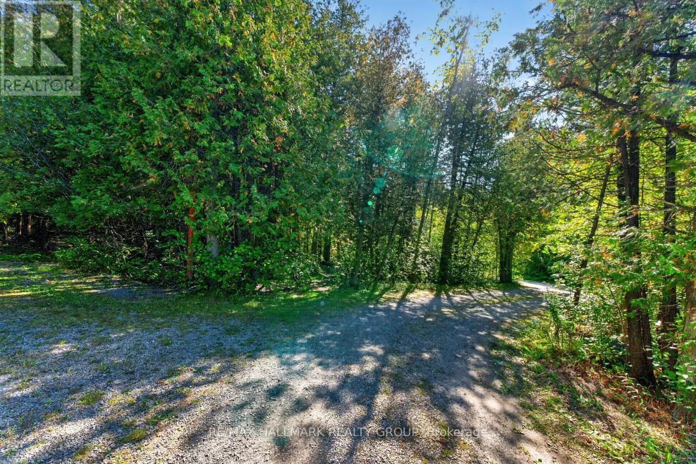 7524 FLEWELLYN ROAD