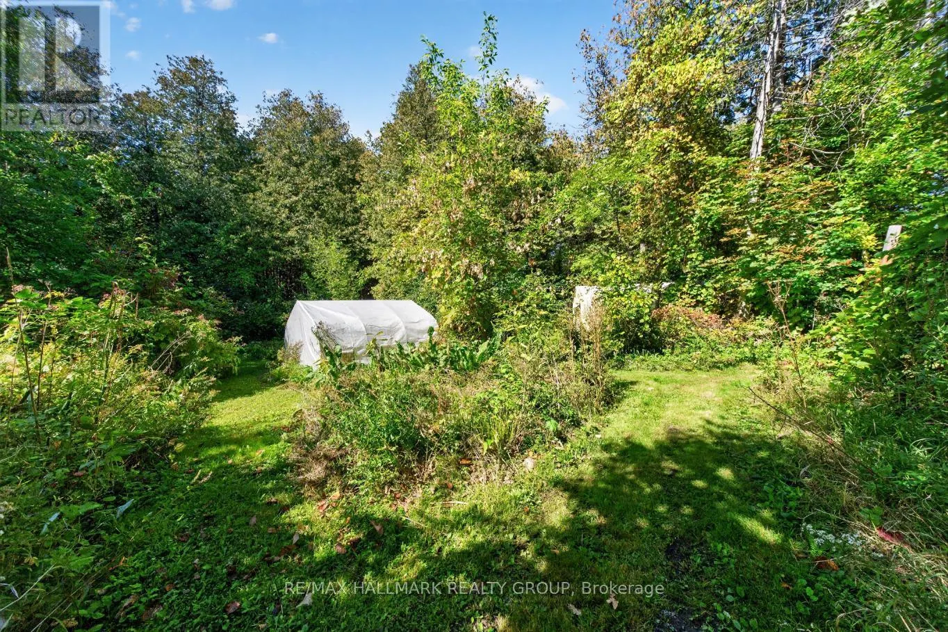 7524 FLEWELLYN ROAD