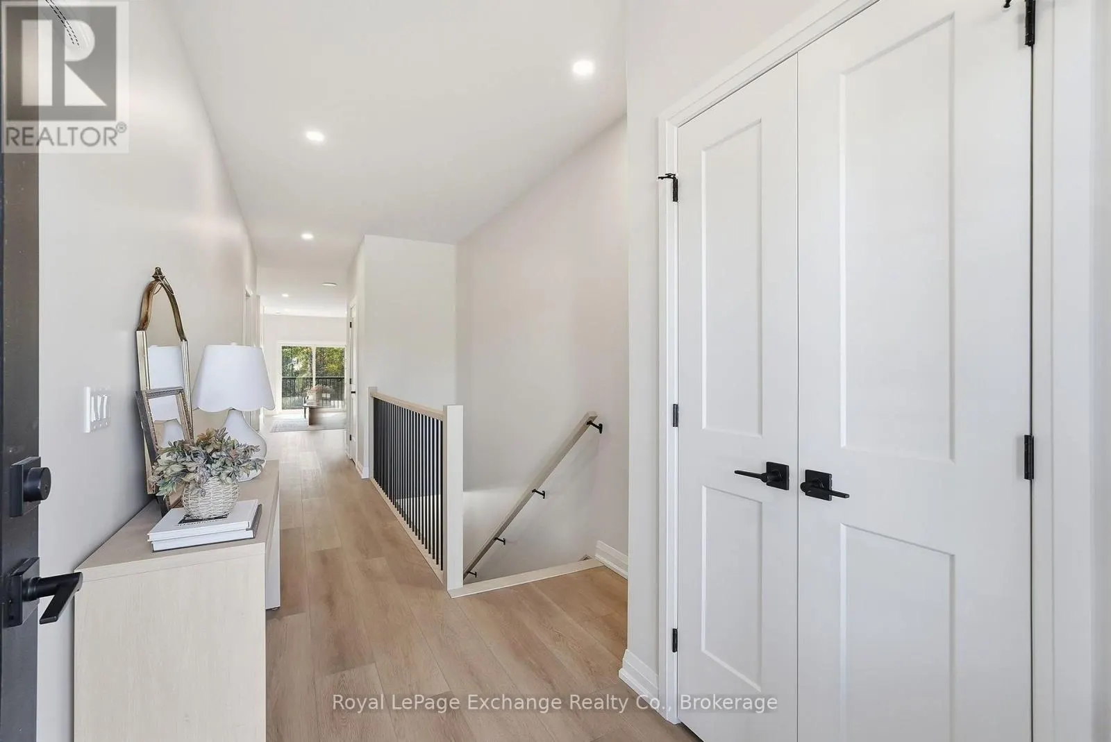 1 - 321 ARNAUD STREET #1