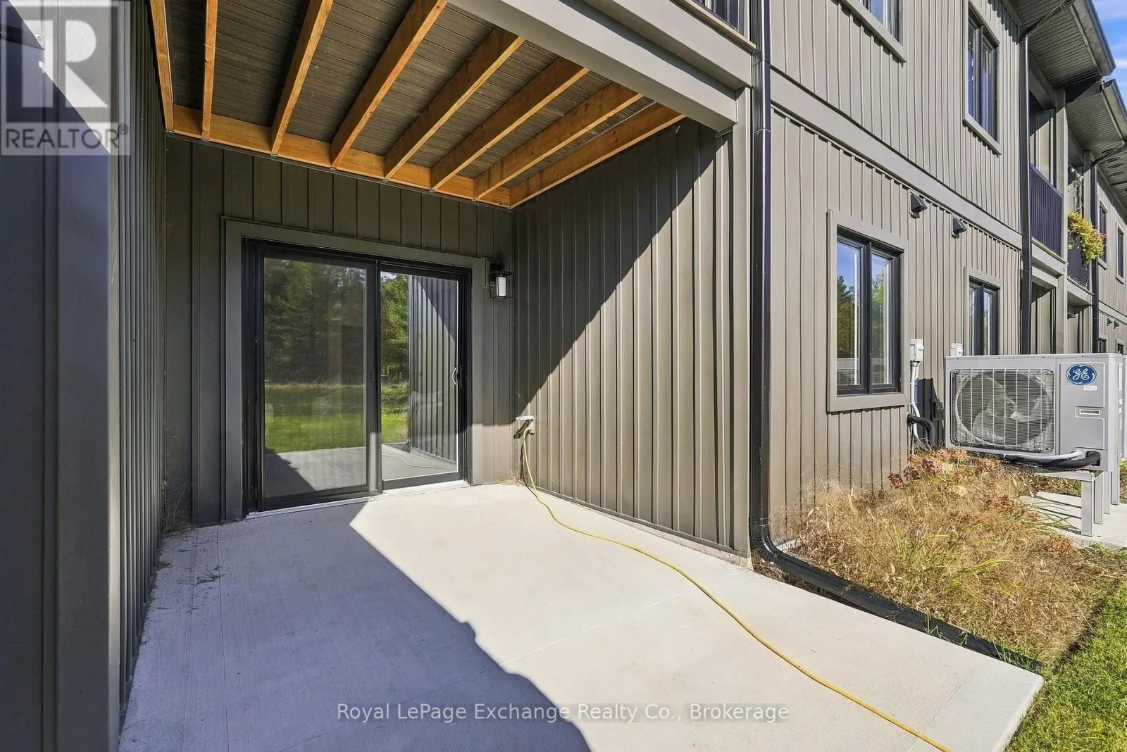 1 - 321 ARNAUD STREET #1