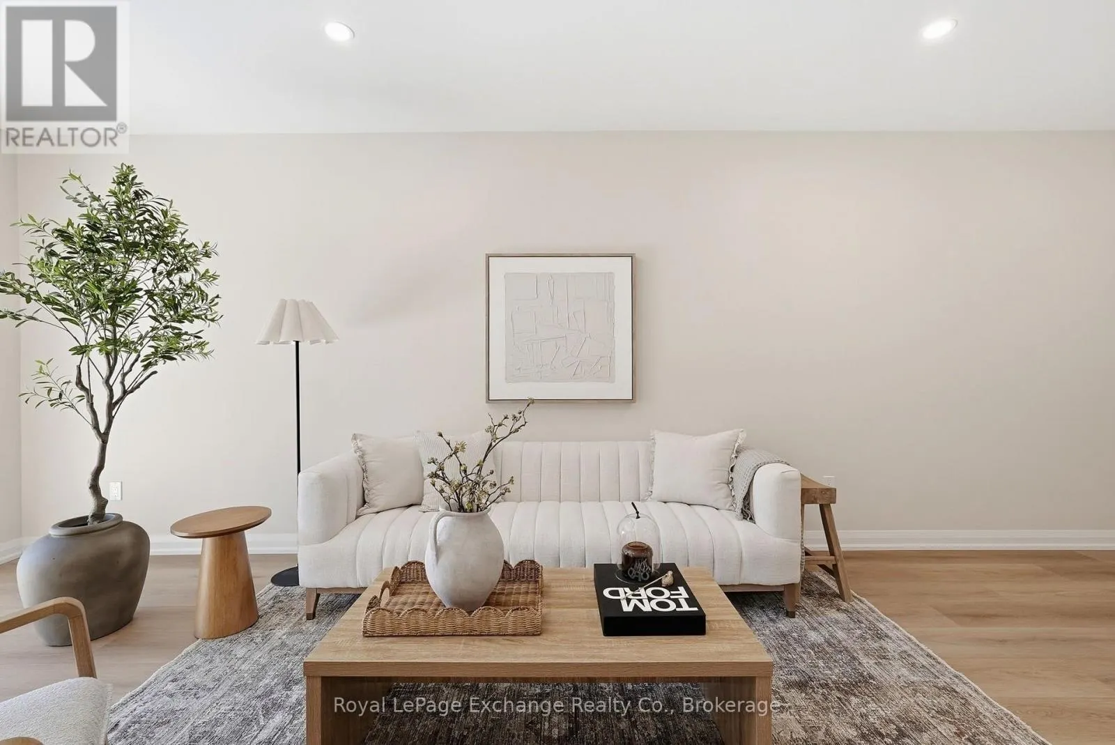 1 - 321 ARNAUD STREET #1
