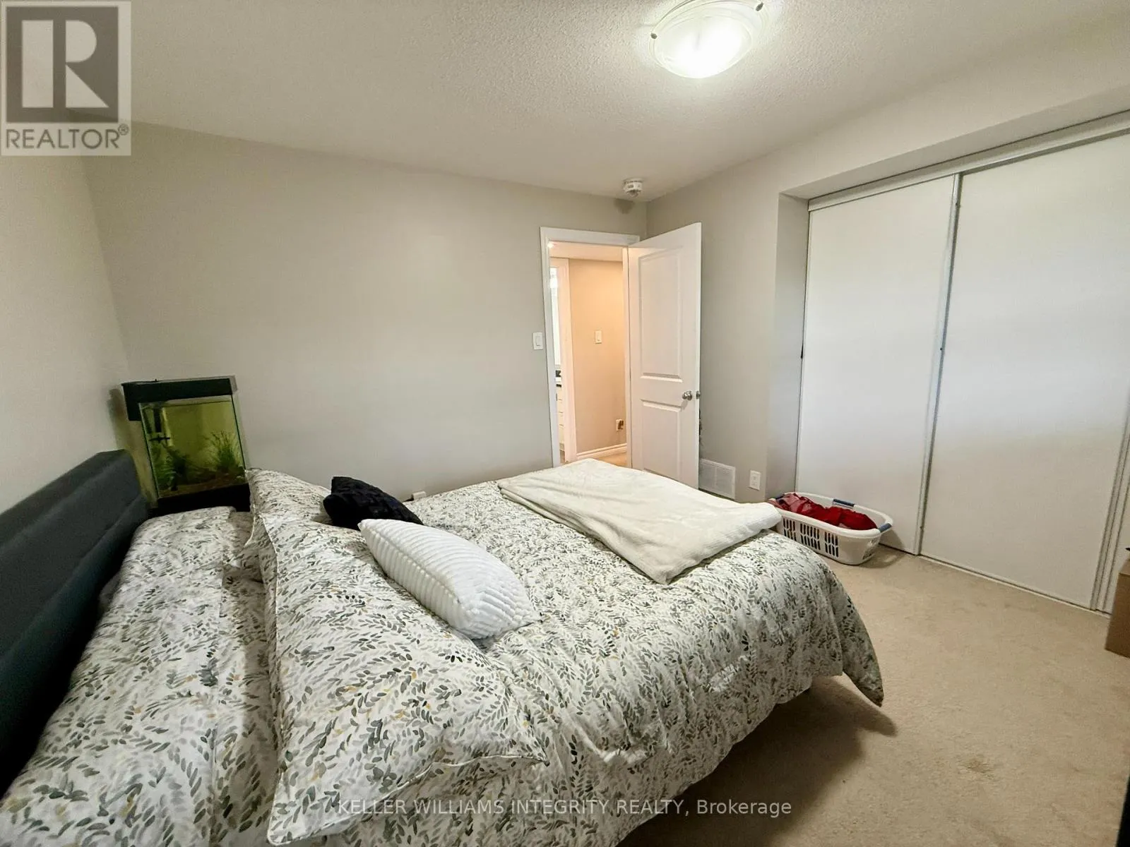 139 - 85 MANCINI WAY