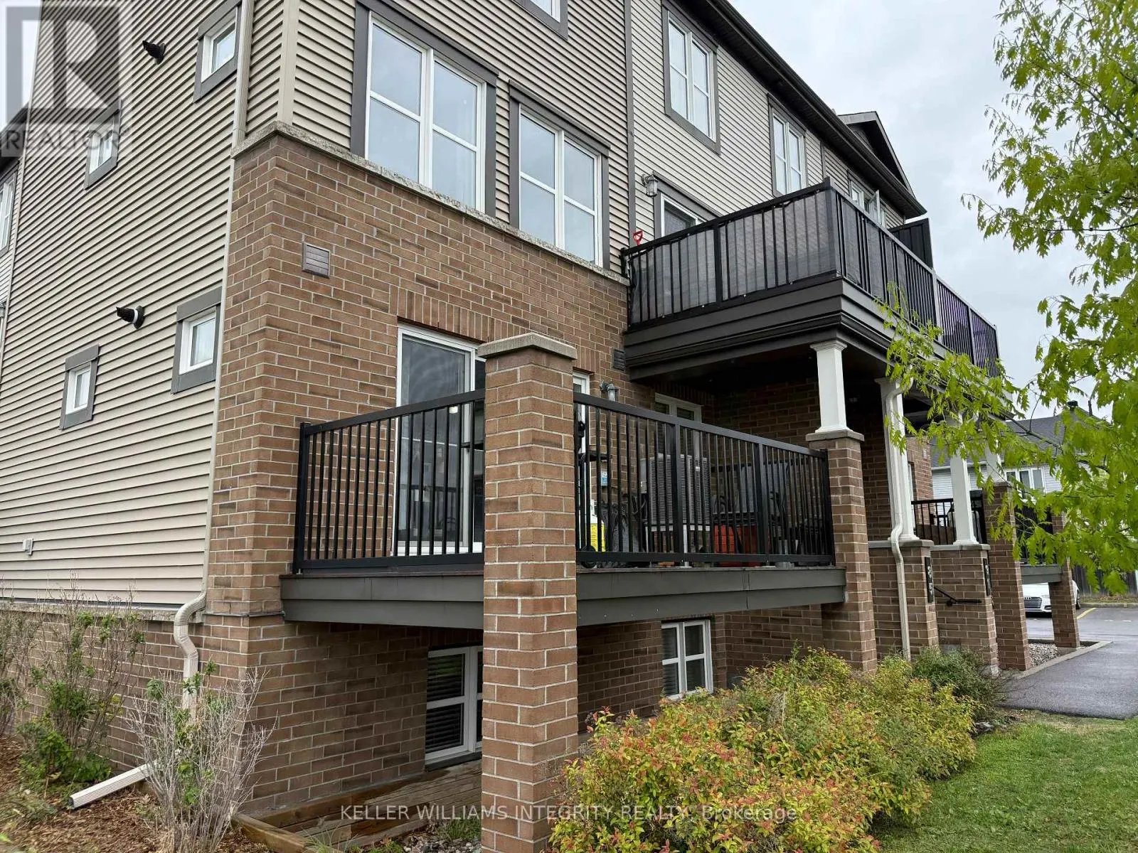 139 - 85 MANCINI WAY