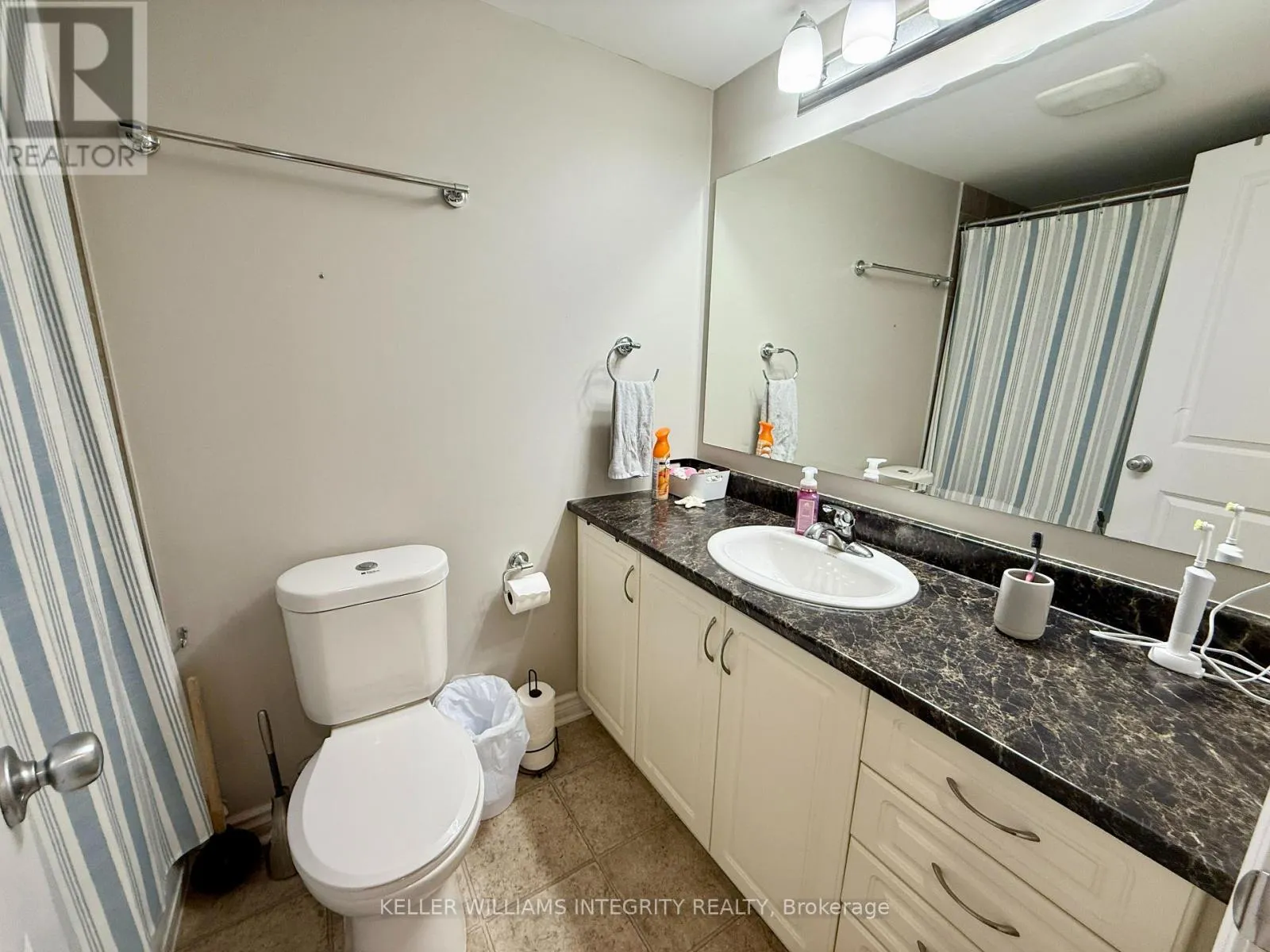 139 - 85 MANCINI WAY