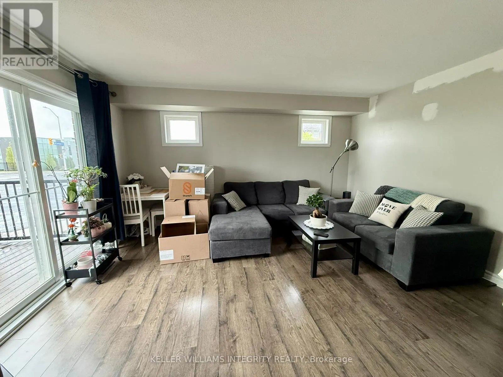 139 - 85 MANCINI WAY