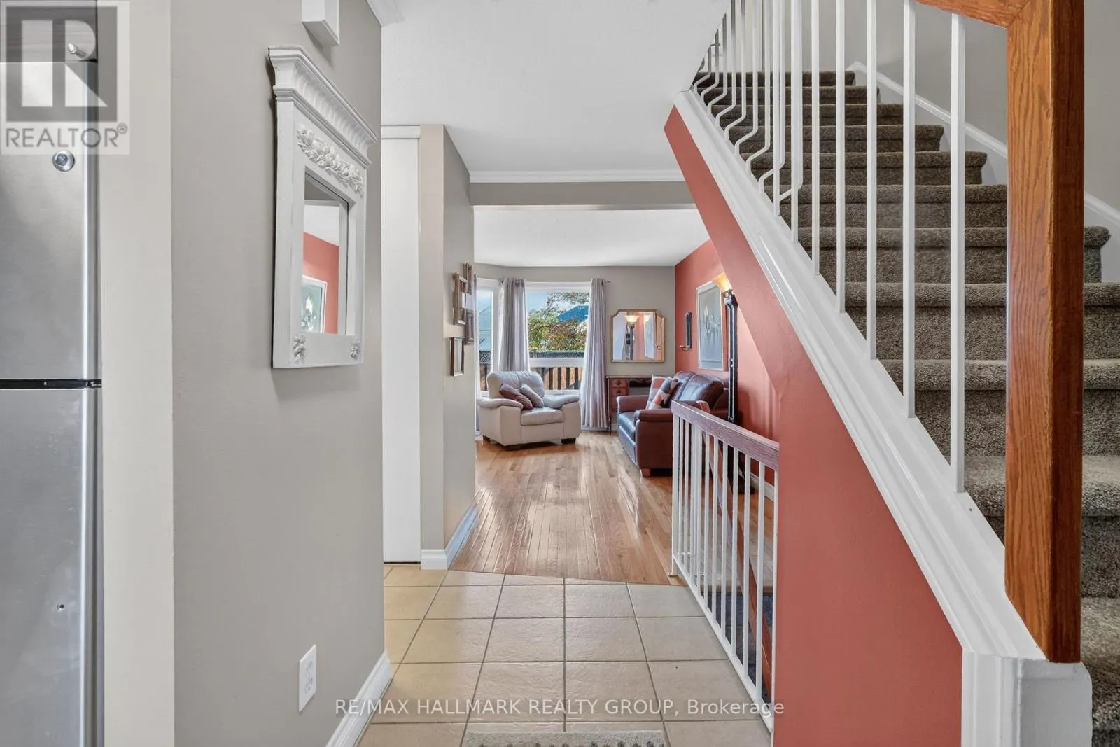 38 - 953 COOKSHIRE CRESCENT