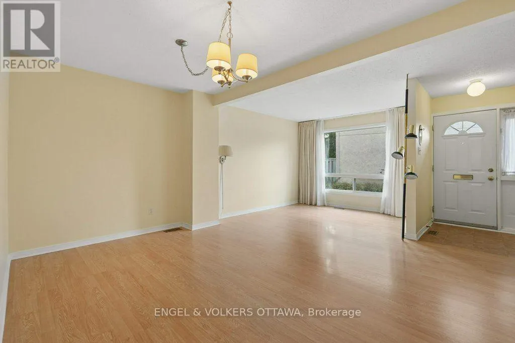 18 - 1280 CAHILL DRIVE
