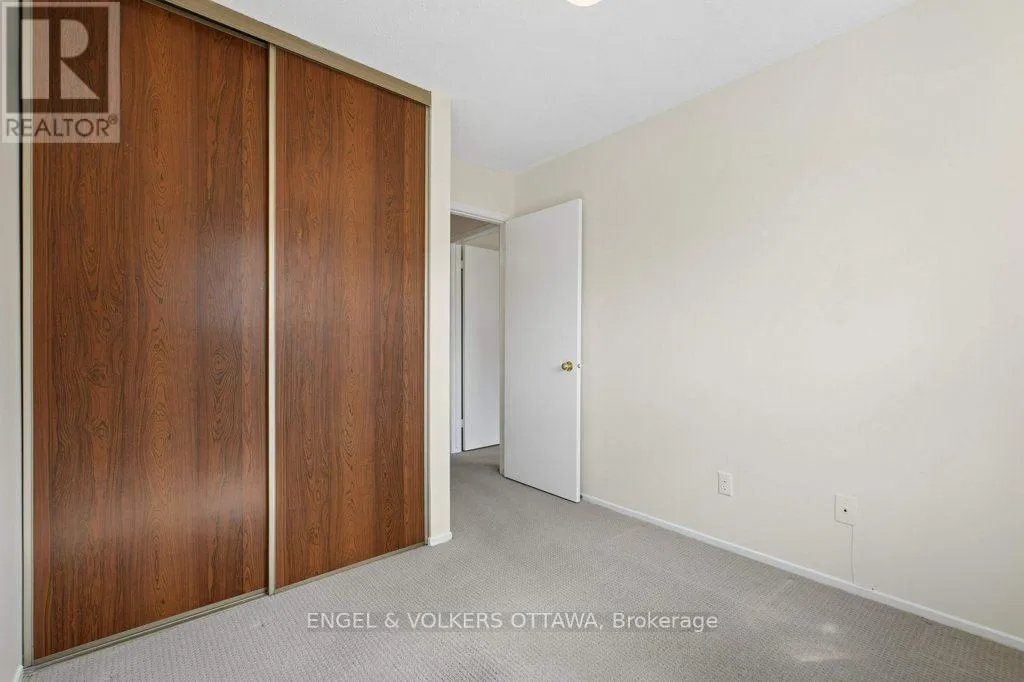 18 - 1280 CAHILL DRIVE