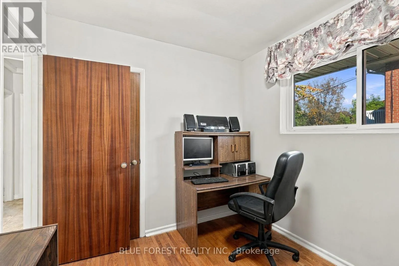 105 CHESTERFIELD AVENUE