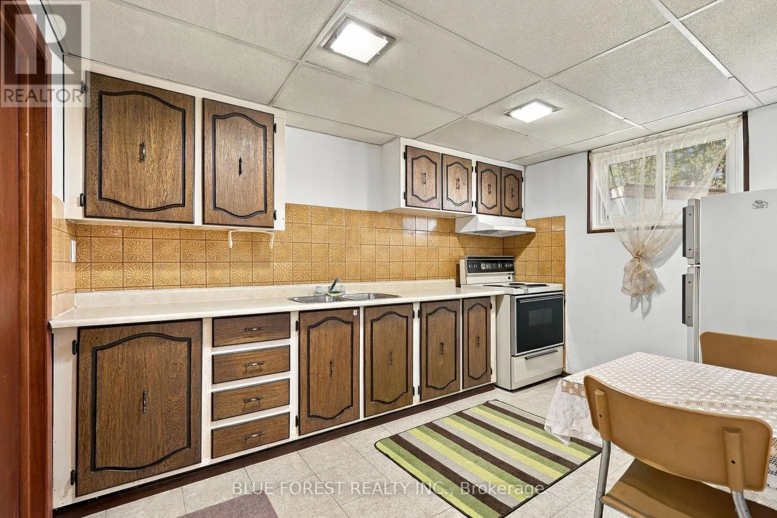 105 CHESTERFIELD AVENUE