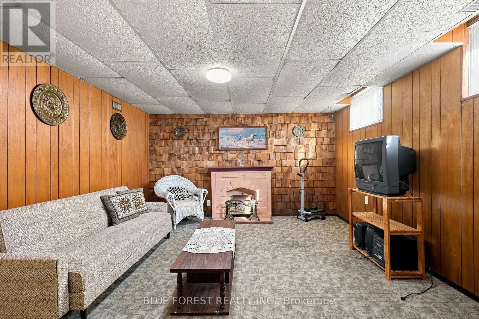 105 CHESTERFIELD AVENUE