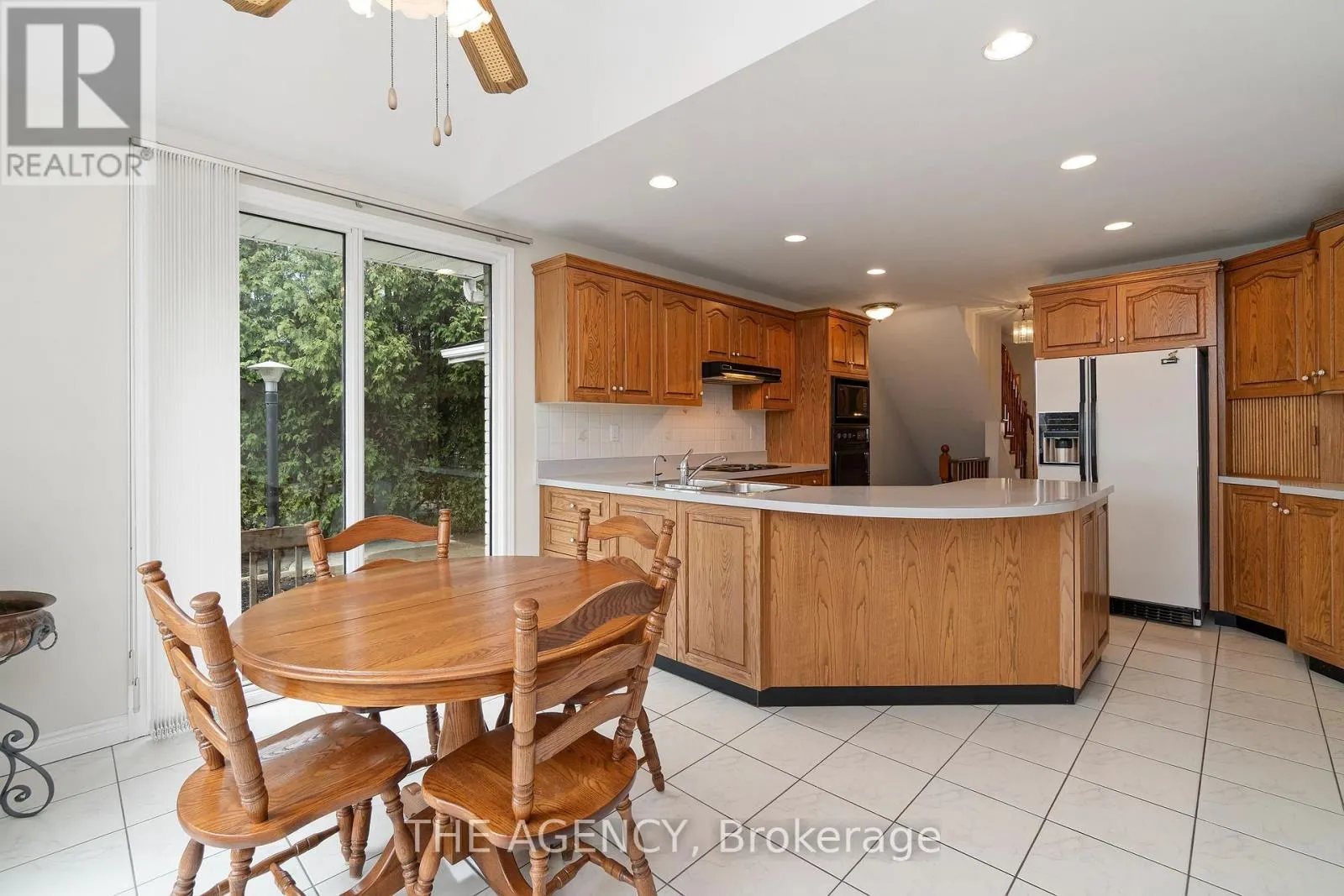 36 BUCKINGHAM DRIVE